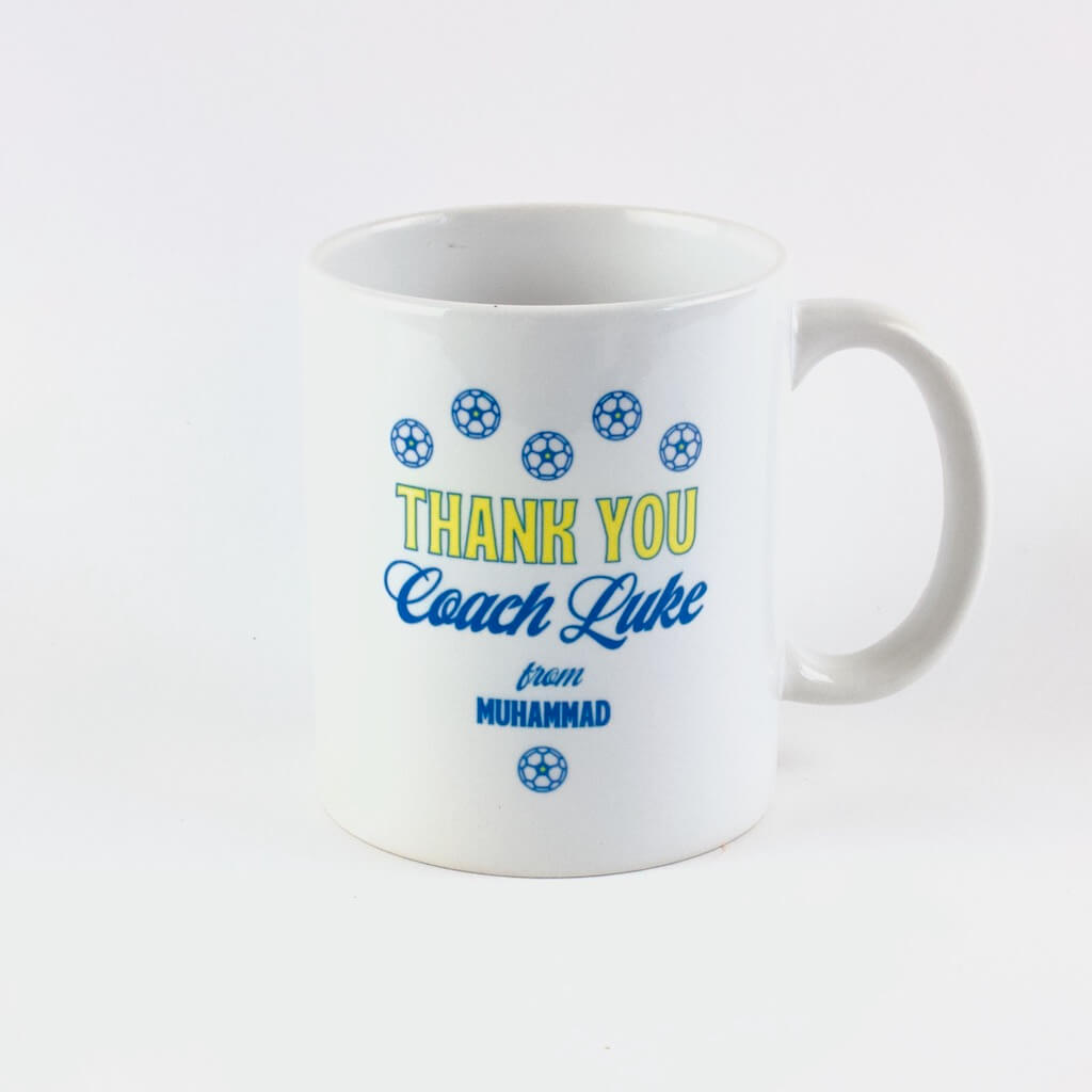 &#39;World&#39;s Best Coach&#39; personalised thank you mug: fully customisable/any ball sport/team colours
